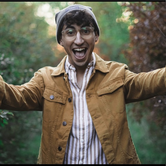 Meet your Posher, Anthony - Picture 1 of 1